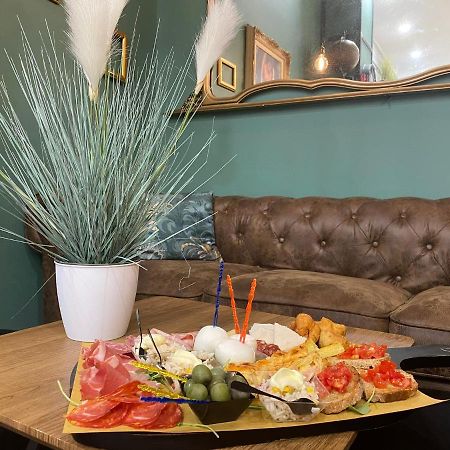 B&B Caffe Retro' Cisterna di Latina Ngoại thất bức ảnh