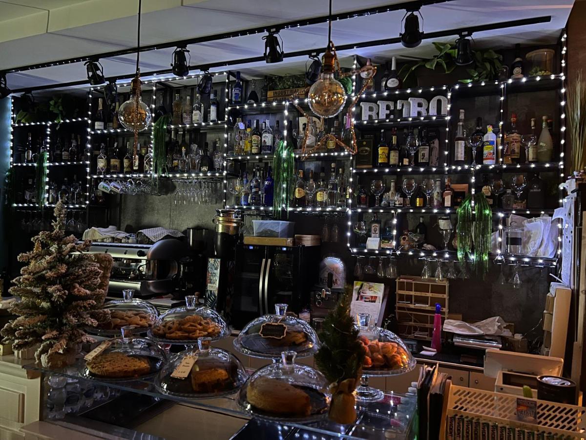 B&B Caffe Retro' Cisterna di Latina Ngoại thất bức ảnh